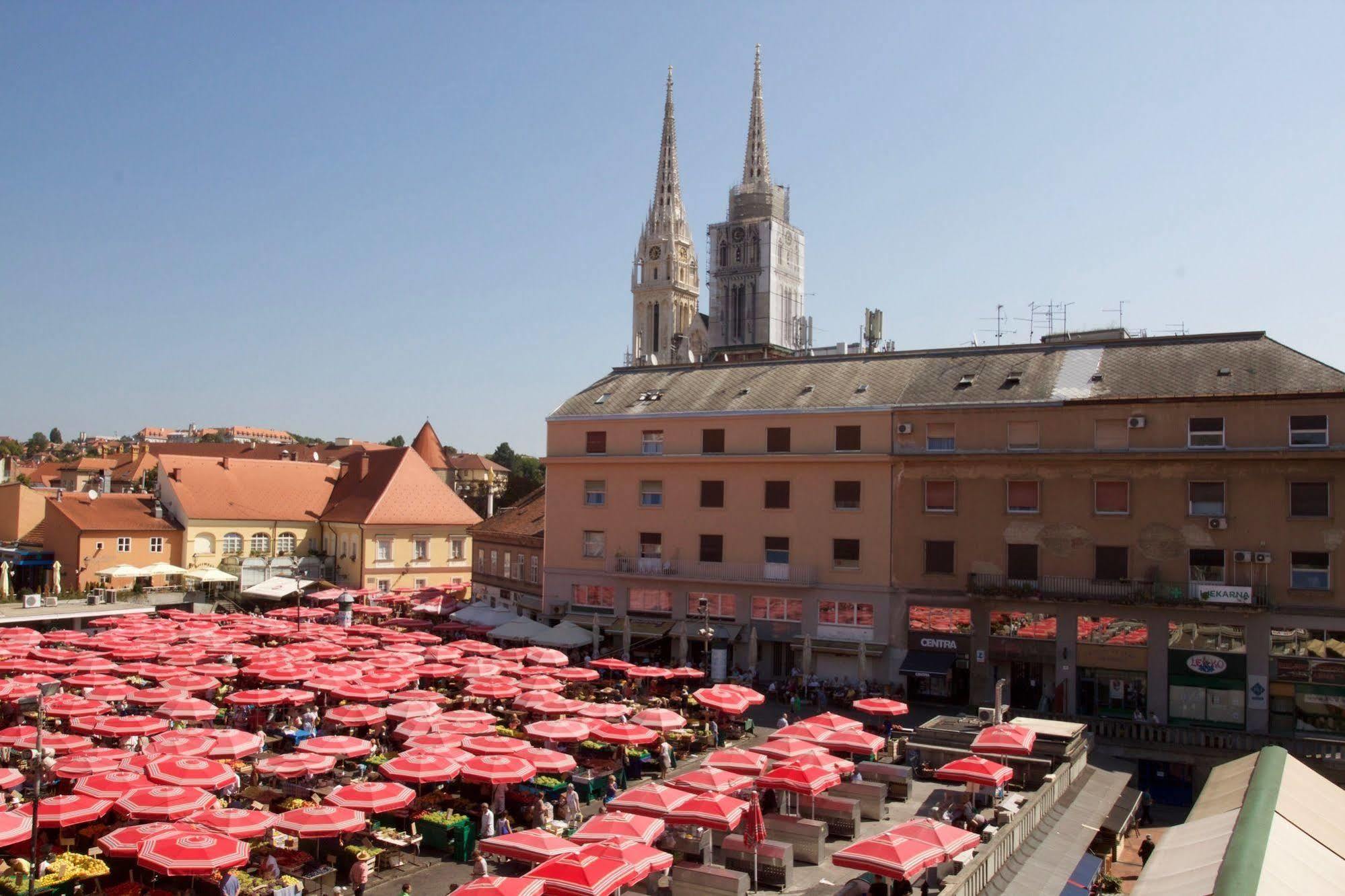 Dolac One Apartments Zagreb Exterior photo